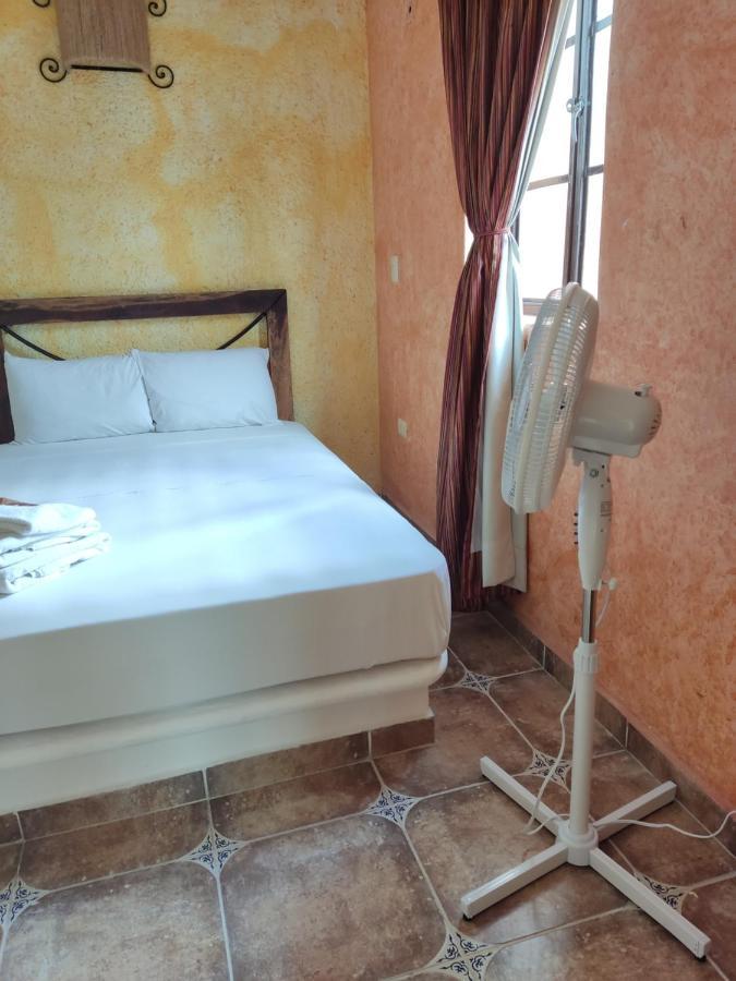 Alux Rooms Плайя-дель-Кармен Екстер'єр фото