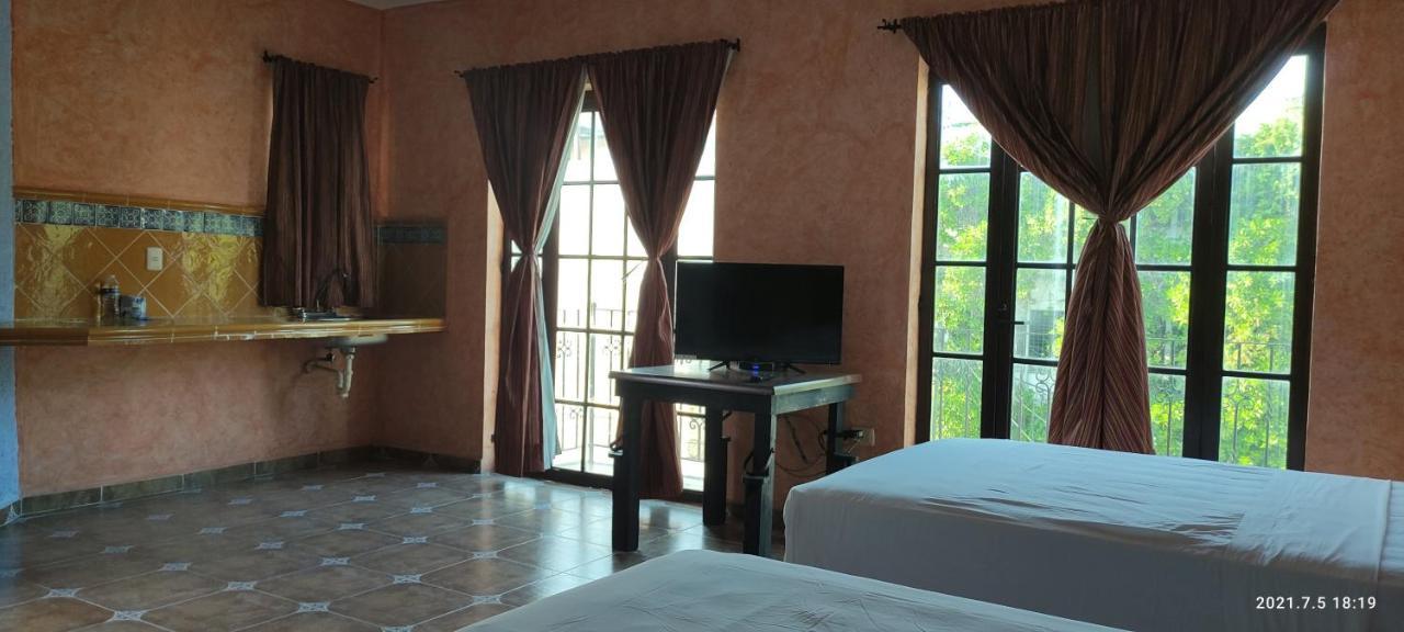 Alux Rooms Плайя-дель-Кармен Екстер'єр фото